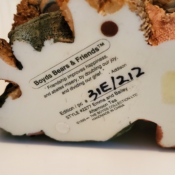 BOYDS & BEARS Vintage 1995 "EMMA &  BAILEY " Figurine. - Picture 3 of 3